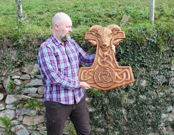 wood carver Viking style