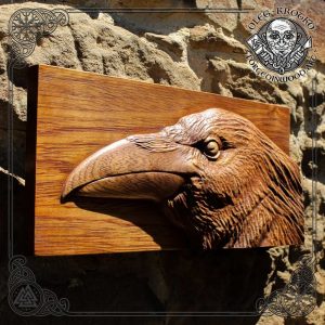 Wood raven carving